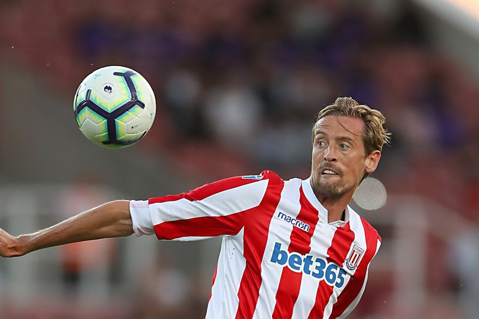 Peter Crouch makes Premier League return with Burnley