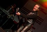 thumbnail: Garry Roberts of The Boomtown Rats