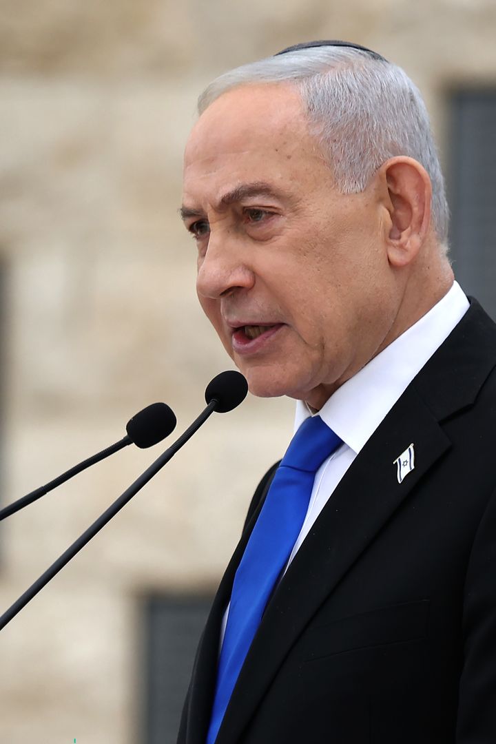 Israeli opposition figures unite in bid to oust Benjamin Netanyahu