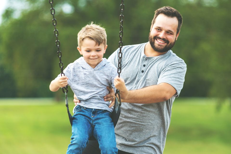 Many people seem to praise fathers for doing the bare minimum.  Photo: Getty