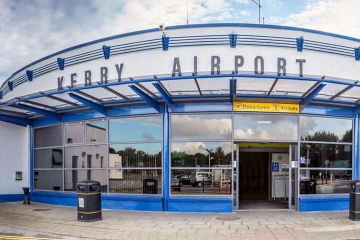 Kerry gardaí to make enquiries with Interpol after two unknown men land at Kerry Airport