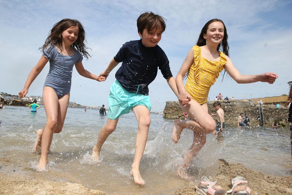 Met Éireann Ireland forecast: Temperatures hit 33C - smashing July records  and making it hottest day in over a century