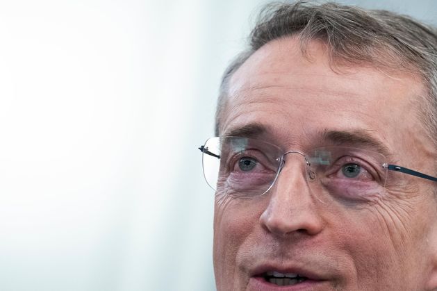 インテルのパット・ゲルシンガー氏が引退、チップメーカーがライバルと苦戦