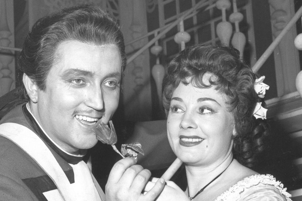 Life cut short: Erika Koth and Fritz Wunderlich in the 1959 TV production of Der Barbier von Sevilla