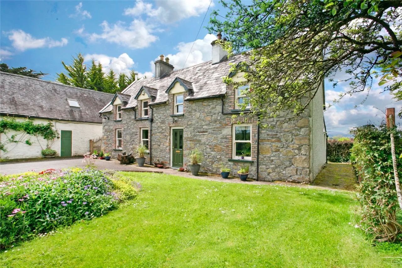 Upgraded farmhouse comes with rustic cottage in Tipperary | Irish ...