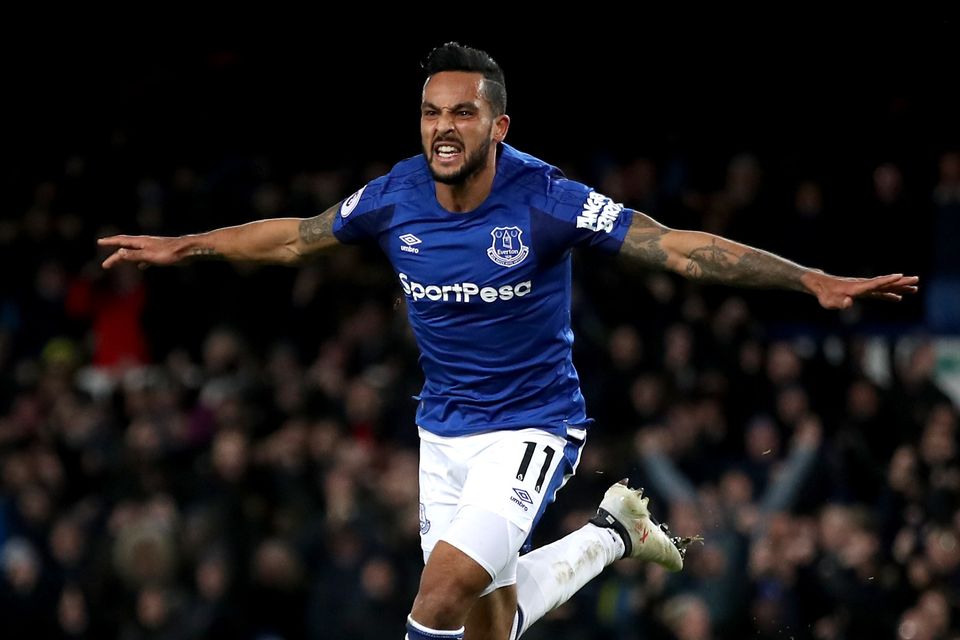 Theo Walcott can be a pivotal player for Everton, according to manager Sam Allardyce.
