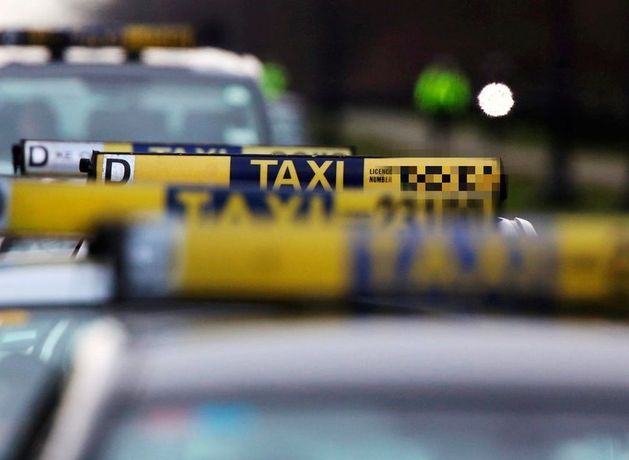 ‘It’s going to be horrendous’ – risk of taxi shortages as 600,000 arrive in Dublin this weekend