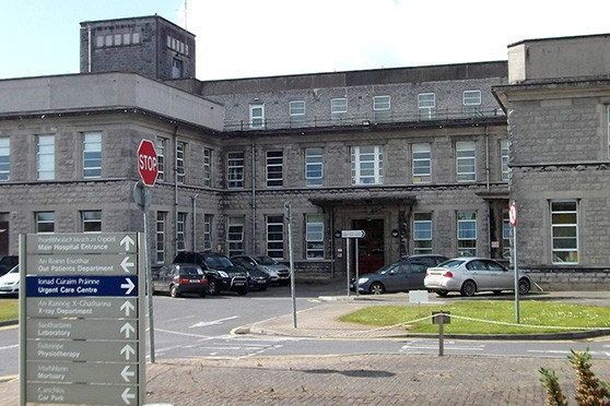 Visiting restrictions in place at Roscommon University Hospital due to high number of flu cases