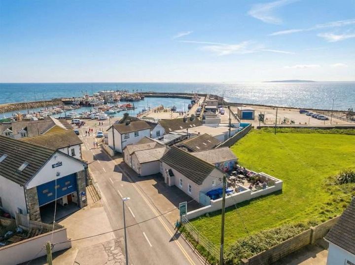 Former restaurant in heart of Wexford coastal village is on market for €495,000