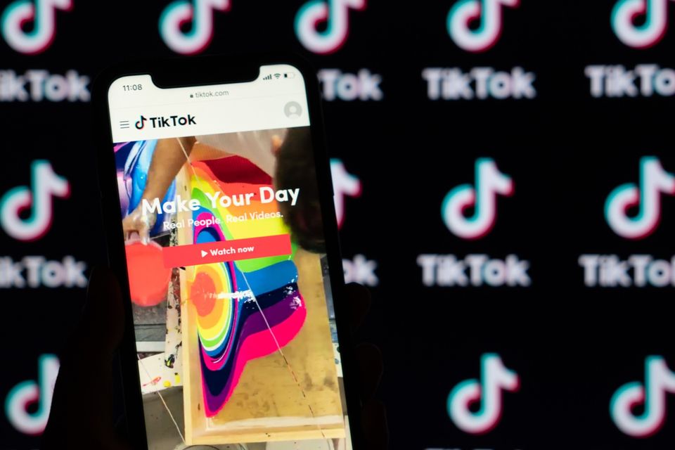 New rules will make TikTok accounts of under 16s private and