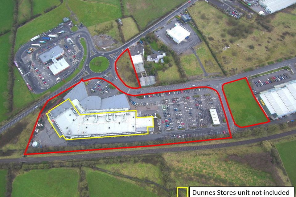 The Tipp Town Shopping Centre located on the Limerick Road on the outskirts of the town, is to be sold on March 21, with a guide price of €1,600,000. 