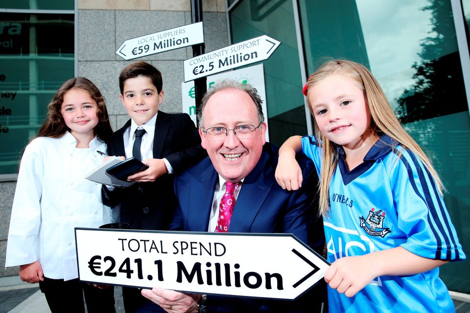 Bonnie Conlon (9), from St Margarets; Evan Wilkes (9), from Artane; Martin Kelleher, managing director of Centra, and Hannah Mahony (7), from Swords. Photo: Maxwells