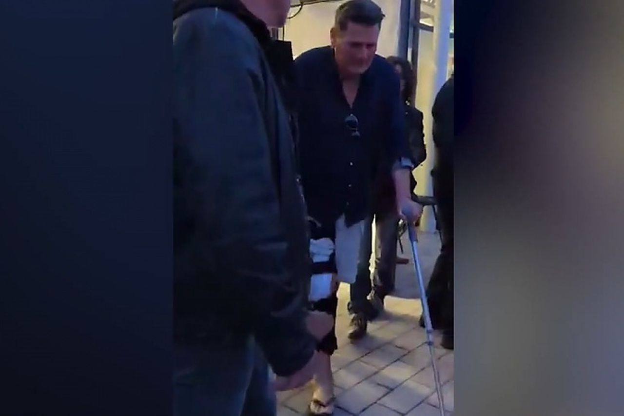 Spandau Ballet's Tony Hadley taken to hospital after becoming ill at Larne  concert | Independent.ie