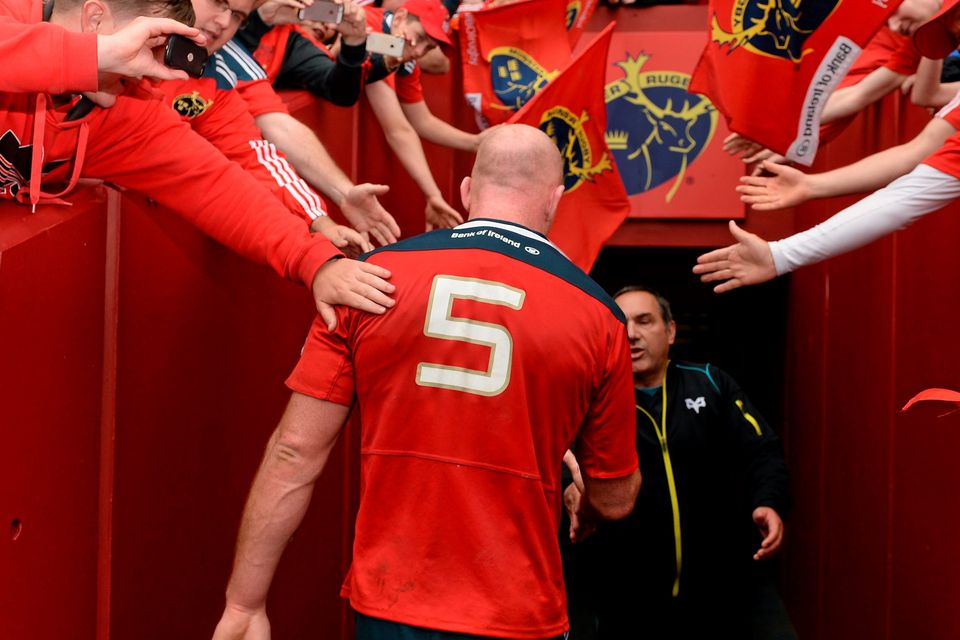Munster's Paul O'Connell is applauded off the field by the Thomond Park crowd after playing his last home game for the club