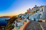 thumbnail: Picture perfect: perfect sunset in Santorini