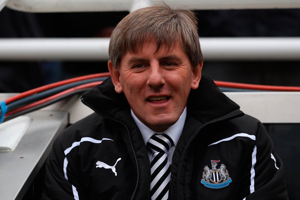 NEWCASTLE UPON TYNE, ENGLAND - OCTOBER 31:  Newcastle United reserve coach Peter Beardsley looks on before the Barclays Premier League match between Newcastle United and Sunderland at St James' Park on October 31, 2010 in Newcastle upon Tyne, England.  (Photo by Stu Forster/Getty Images)