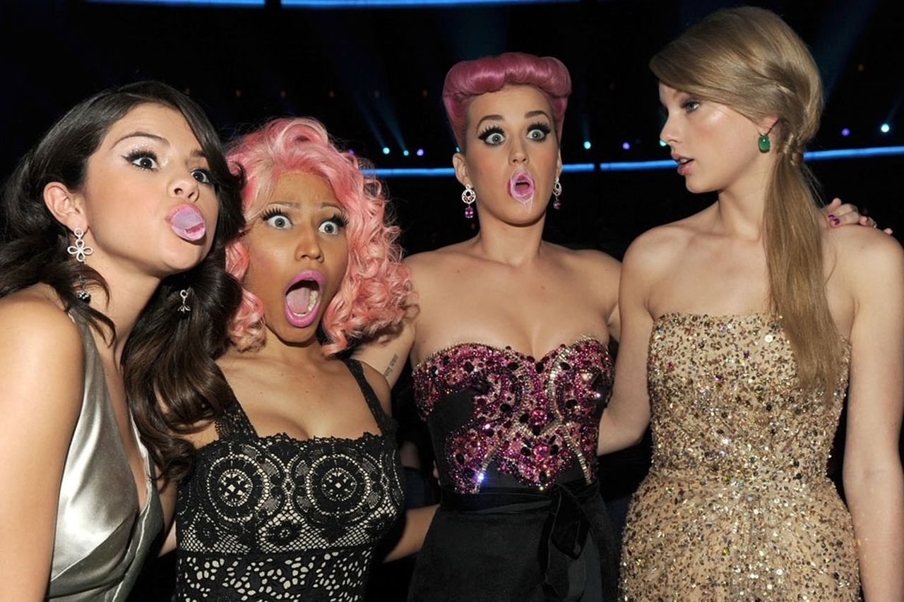 Twitter spat continues... Katy Perry wades into Taylor Swift vs Nicki Minaj  | Irish Independent