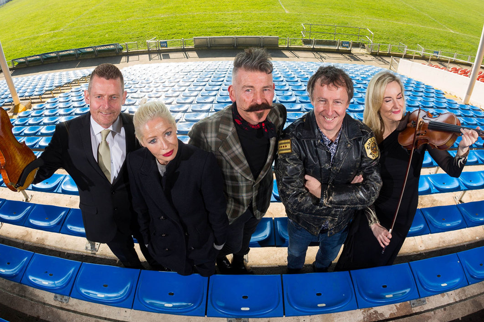 Classic stuff: Louis Roden, Irish Chamber Orchestra; Wendy James of Transvision Vamp; Jerry Fish; Tom Dunne; and Jane Hackett, Irish Chamber Orchestra, at the launch of Tipp Classical Festival at Semple Stadium, Thurles, Co Tipperary, where it will take place in September. Photo: Oisin McHugh/True Media