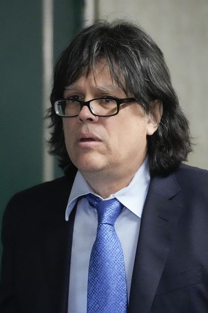 Memorabilia seller Edward Kosinski has been cleared (Seth Wenig/AP)