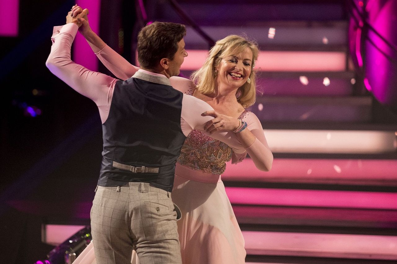 Carol Kirkwood leaves Strictly as she hits bottom place on leader board |  Irish Independent