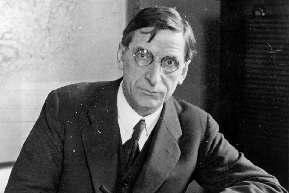 Irish republican leader, president of Dail Eireann and first Taoiseach of the Republic of Ireland Eamon de Valera (1882 - 1975) in his office at Government Buildings.  (Photo by General Photographic Agency/Getty Images)