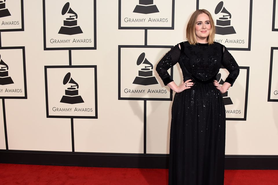 Grammys 2016: Here's Why Adele's Performance Was 'Out of Tune