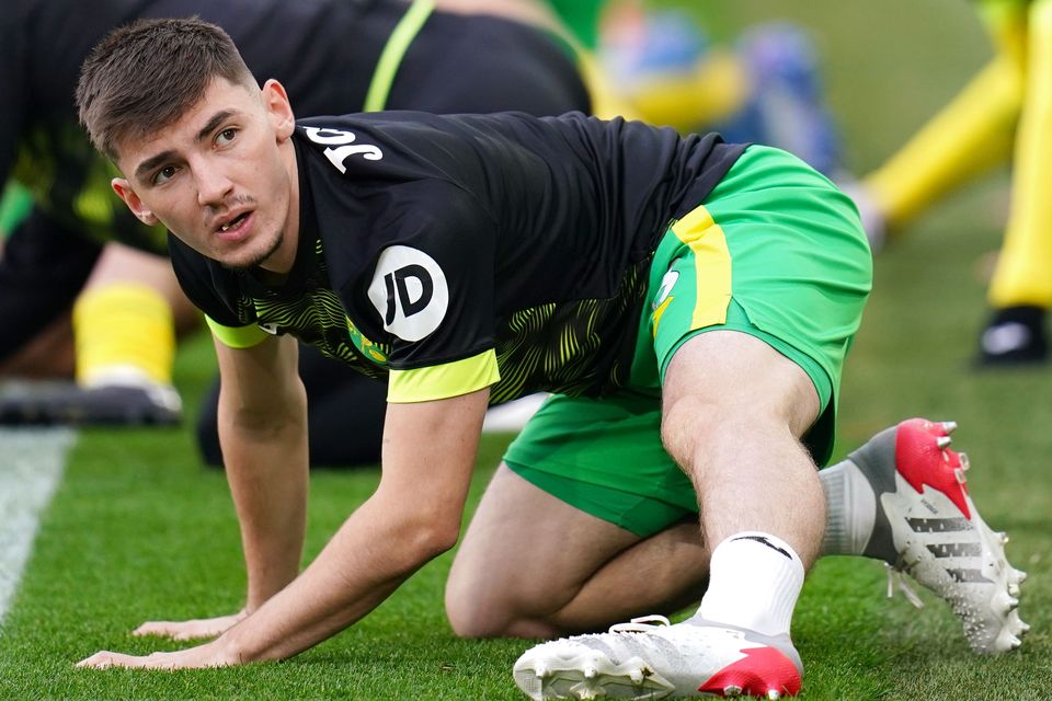 billy-gilmour-at-chelsea-briefly-for-ankle-assessment-norwich-boss