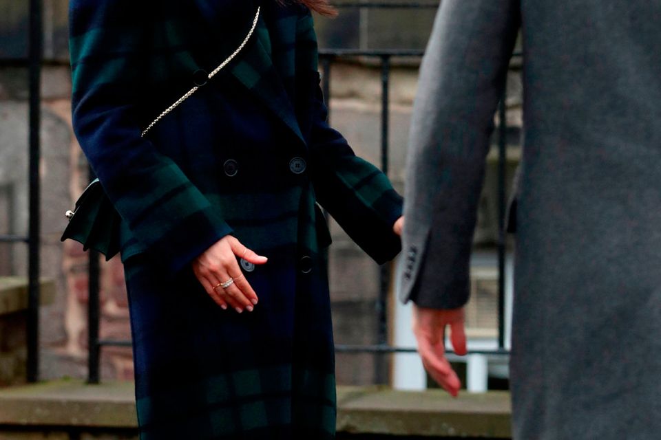 Meghan markle tartan cheap burberry coat