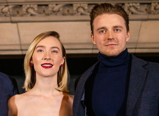 シアーシャ・ローナン、エディンバラで俳優ジャック・ロウデンと極秘結婚