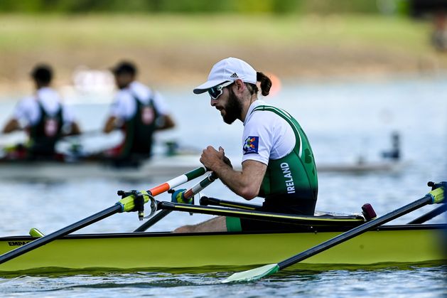 ポール・オドノバンは欧州選手権で転覆後、準決勝で5位に終わった