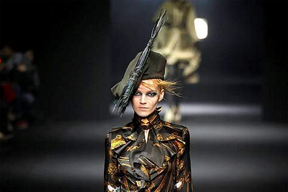 John Galliano Fall 2012 Ready-to-Wear Collection