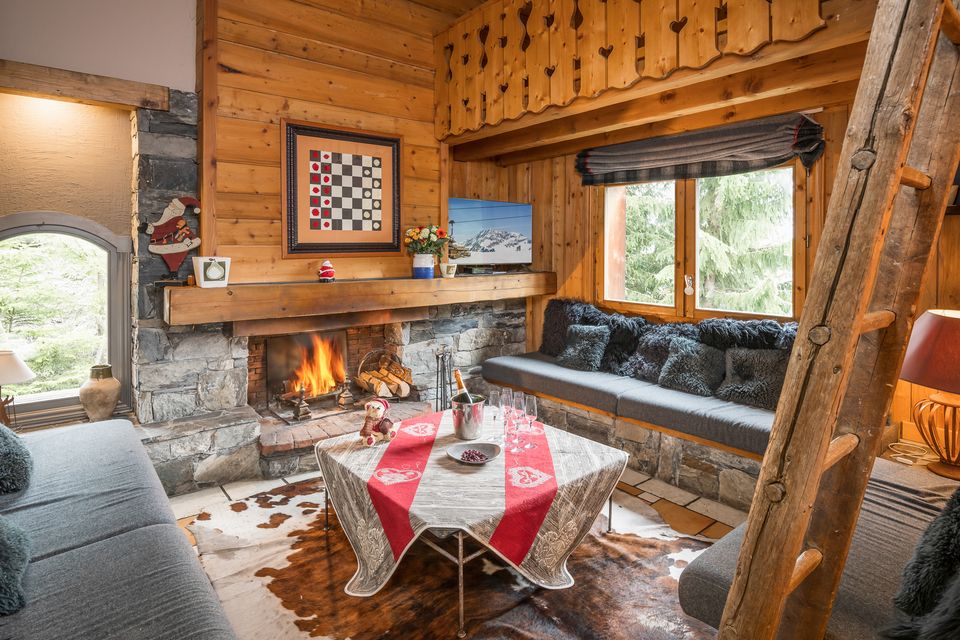 The Snug at Chalet Etienne. PA Photo/Ski France.