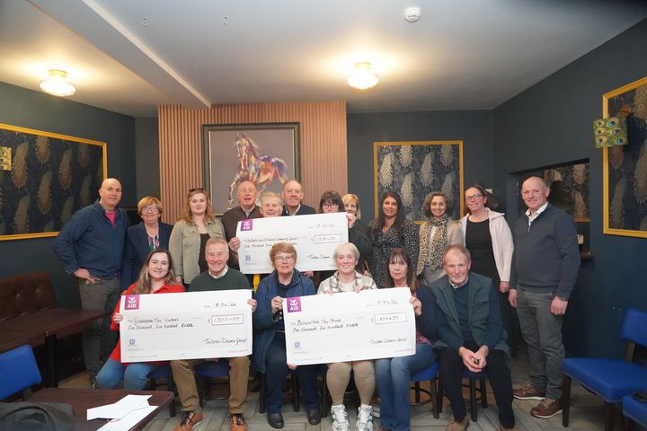 Three Wexford community groups benefit from successful run of ‘Mother knows Best’