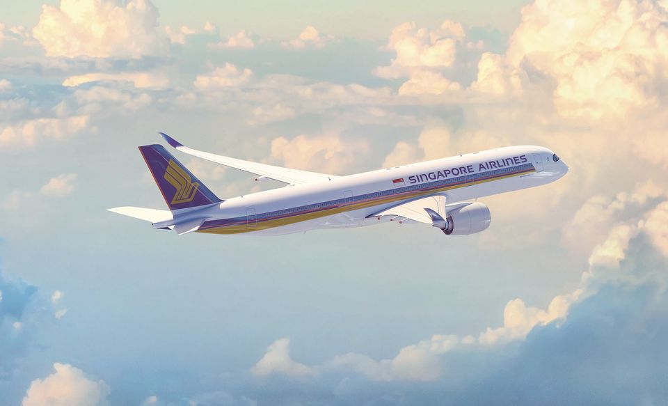 A Singapore Airlines Airbus A350-900XWB