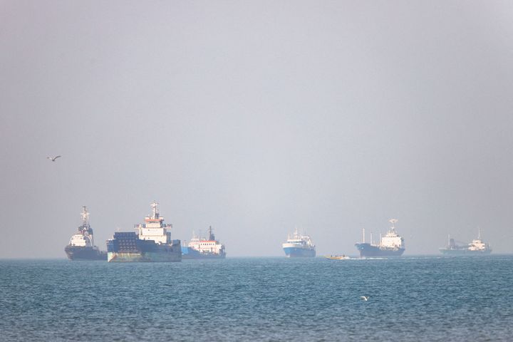 David Blair: Trump has three options in the Gulf, and all of them are bad