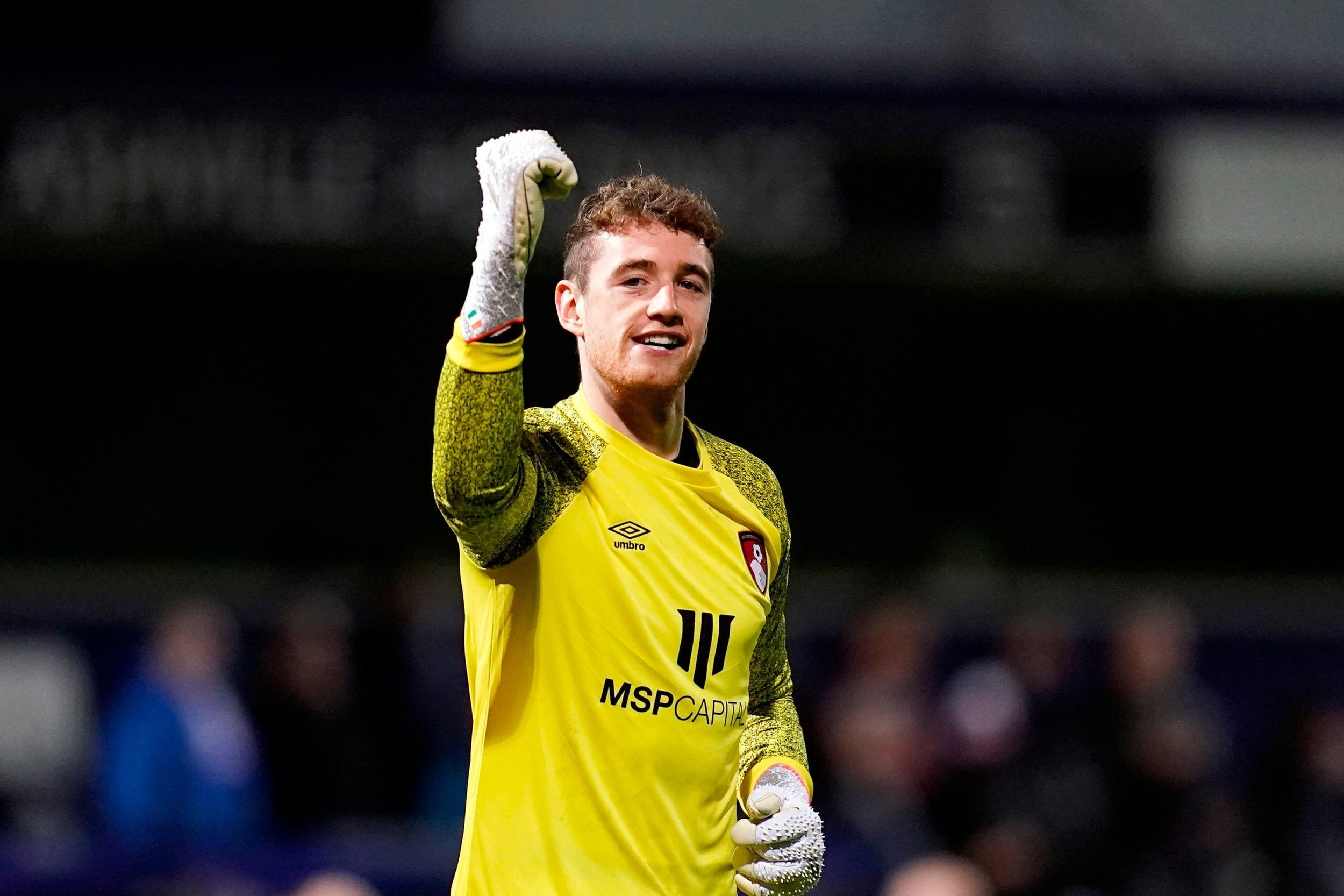 Mark Travers 'really disappointed' to miss Ireland friendlies as keeper  earns praise of Bournemouth boss | Independent.ie