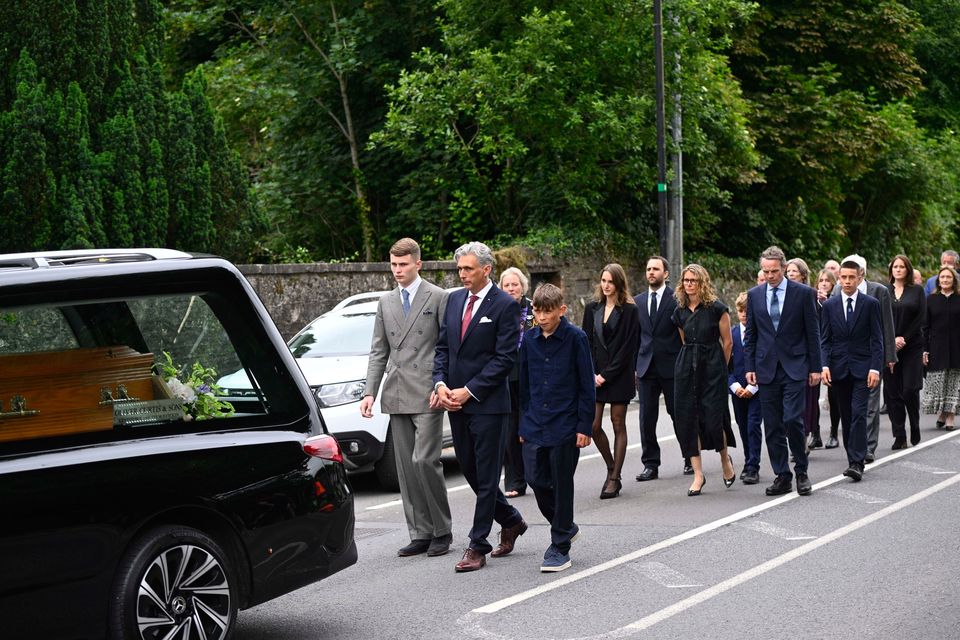 Slane Castle’s Lord Mount Charles Remembered in Spiritual Farewell 4 Mourners at funeral of Slane Castle's Lord Henry Mount Charles told to 'party on in his memory' | Irish Independent