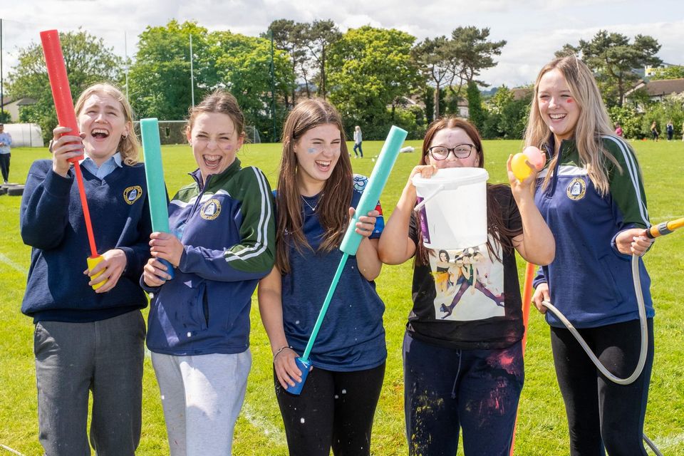 Charlie Kelly, Katie Quinn, Martha Lackey, Dani Lee Walsh and Mischa Bell at the Coláiste Ráithín 4th Year Fundraiser for Bray Lakers. Photo: Leigh Anderson.