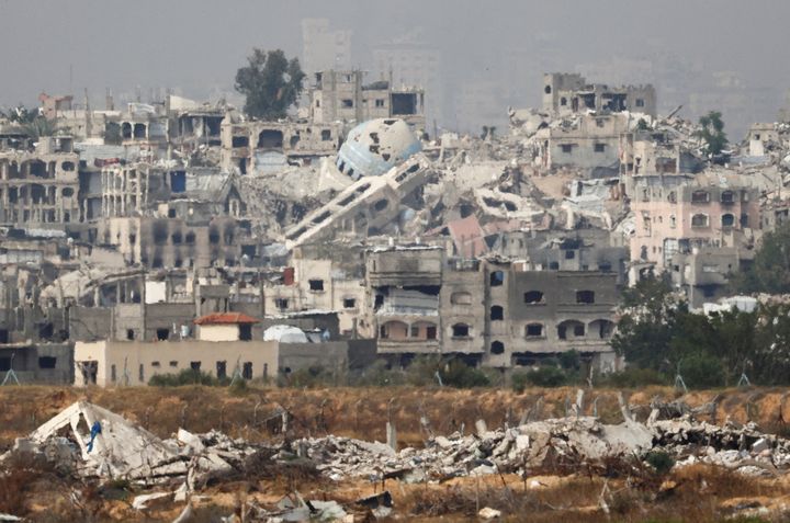 Hamas says it will release 10 living hostages but wants amendments to the US ceasefire proposal for Gaza
