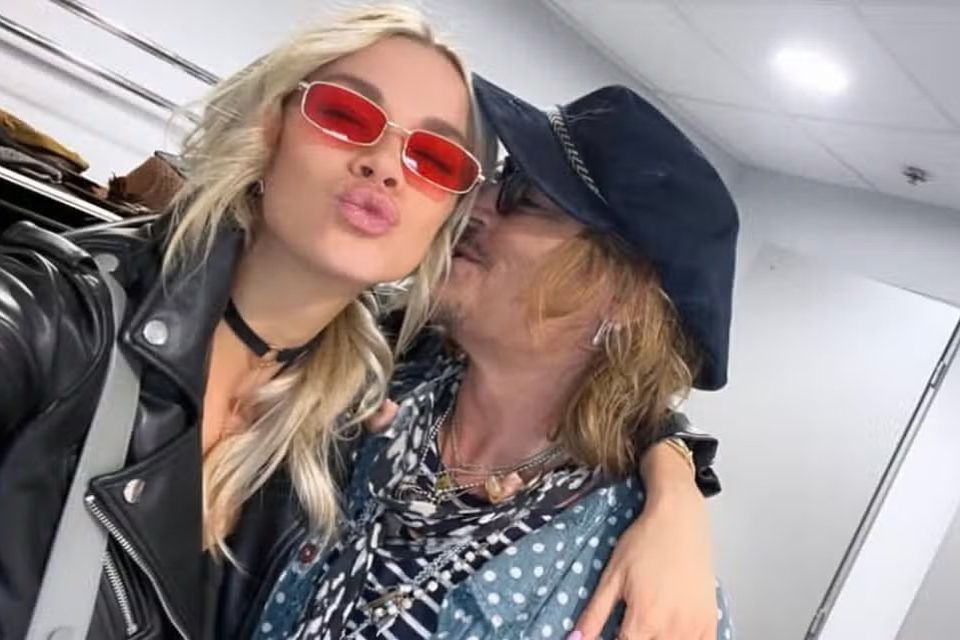 Johnny Depp 'dating' Russian model Yulia Vlasova (28) after first meeting  in 2021 | Irish Independent