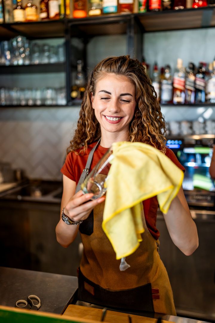 Dear Vicki: What should I do with staff who say ‘that’s not my job’ when asked to do side-work?