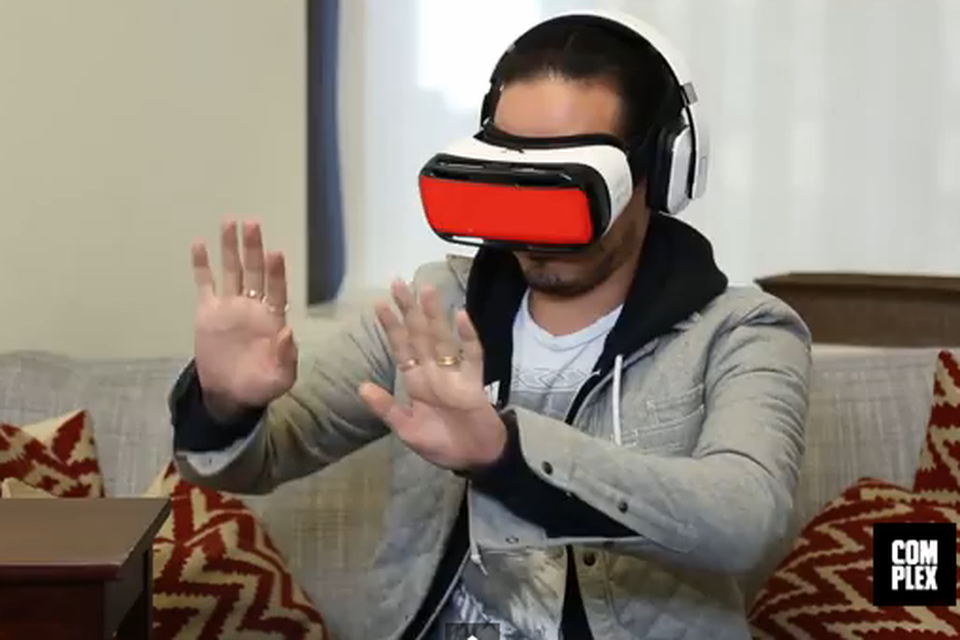 Virtual Reality Magazine Porn - VIDEO: People watch virtual reality porn with Oculus Rift | Independent.ie