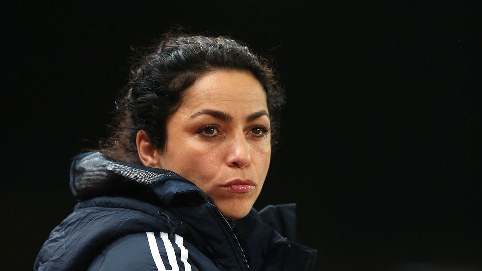 Chelsea team doctor Eva Carneiro has received plenty of support on social media following Jose Mourinho's criticism of her