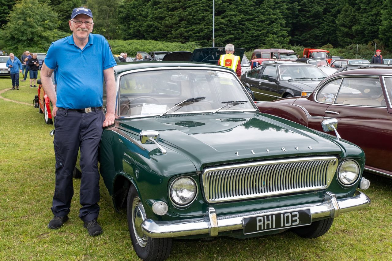 100 vintage cars hit Wicklow roads for Tom Kennedy Vintage and Classic ...