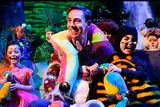 thumbnail: The Late Late Toy Show's Ryan Tubridy with kids including Butterfly Lauren McMahon(5), Grass Emma McNally (9), Bumblebee Cillian Ryan (4) , Tiger Cub Arda Destire (8), Zebra Molly McLoughlin (11) and Monkey Niamh Mulvany (11)  on the new jungle set ahead of tonights Show.
Pic: Steve Humphreys