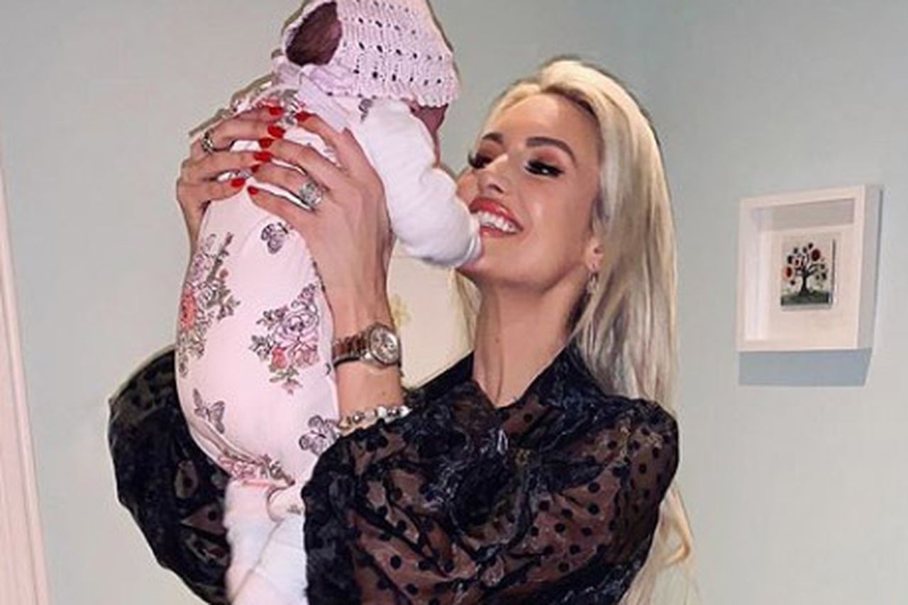 celebrity surrogate miscarriage interview