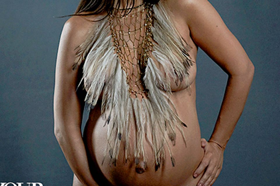 Naked Jungle Tribe Preggo - Pregnant Kourtney Kardashian poses nude in 'empowering' DuJour shoot |  Independent.ie