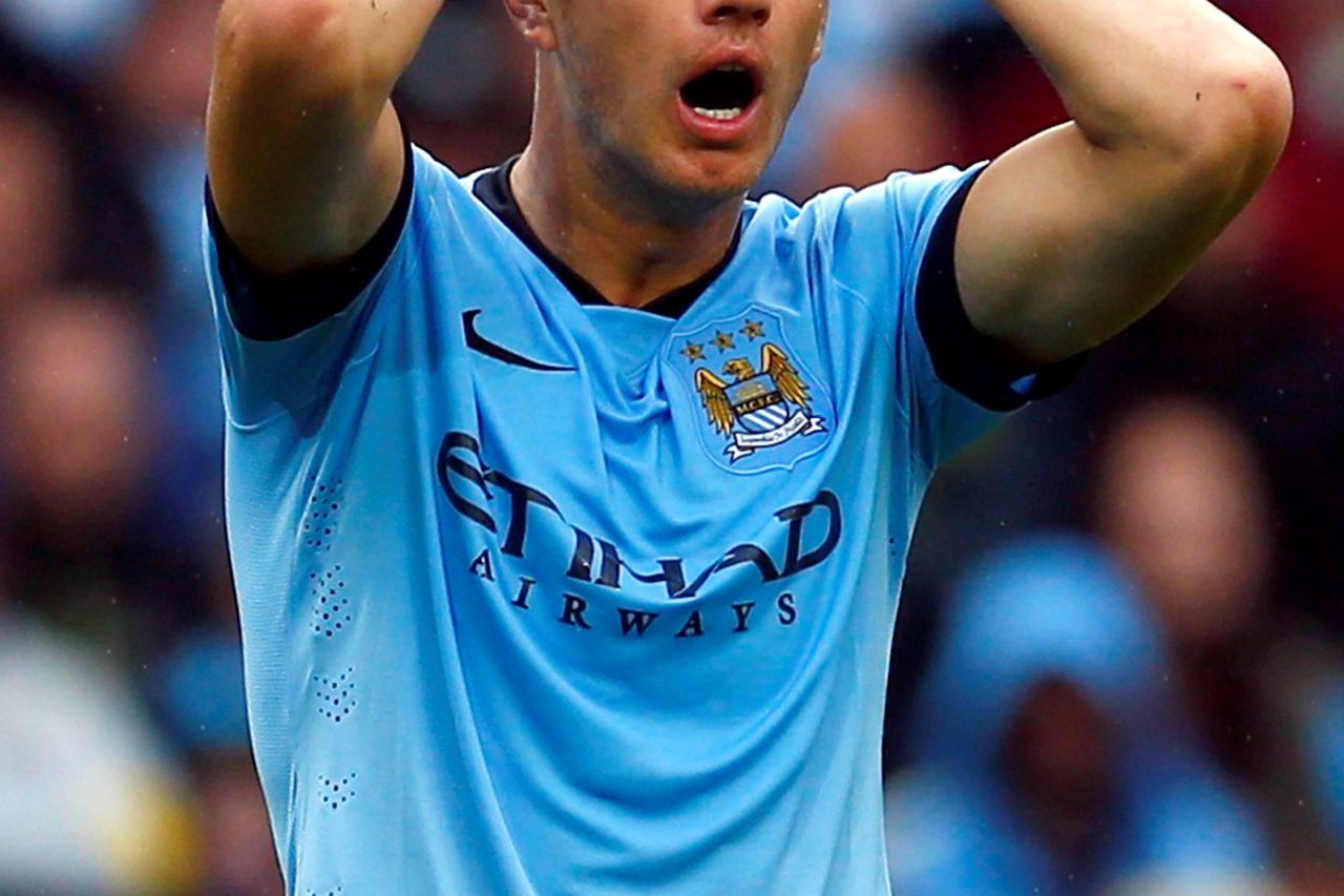 Edin Dzeko on brink of Roma move after Manchester City agree £14m