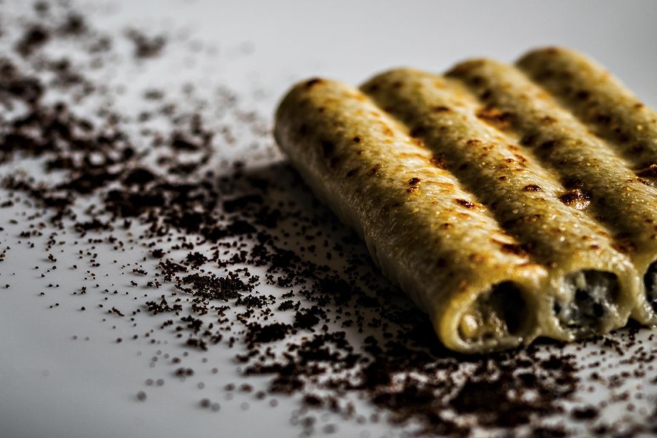 Try the stuffed macaroni with black truffle at the three-Michelin-starred Epicure restaurant