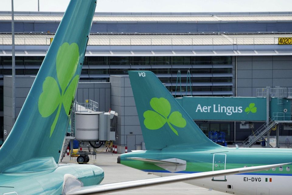 Hundreds of IALPA members will hold an outdoor meeting in Dublin this morning. Last week, Aer Lingus said it was closing its Shannon base, affecting 126 jobs there. The airline has already let go almost 600 staff. Photo: Aidan Crawley/Bloomberg
